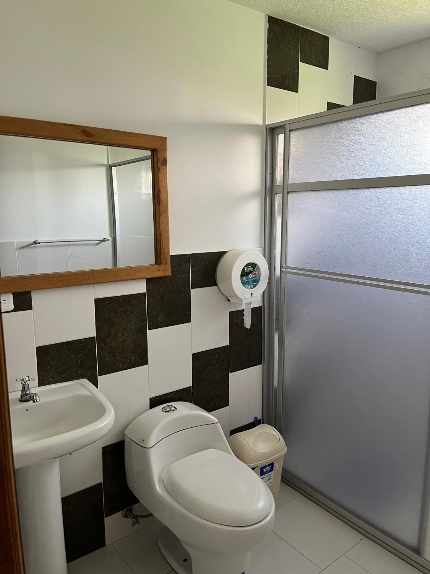 Hostal Alpachaca - New Quito Airport Табабела Экстерьер фото